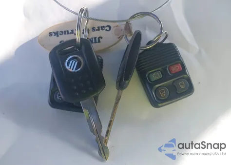 2007 Mercury Grand Marquis Gs из США, поврежденный, VIN 2MEFM74VX7X606462